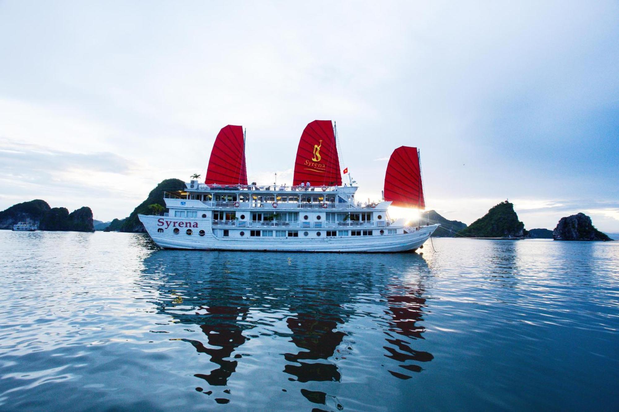Syrena Cruises Hotell Ha Long Exteriör bild