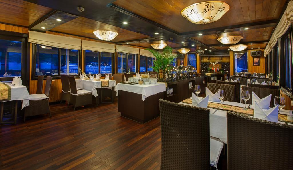 Syrena Cruises Hotell Ha Long Exteriör bild