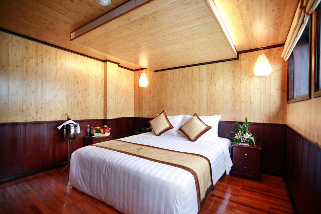 Syrena Cruises Hotell Ha Long Rum bild