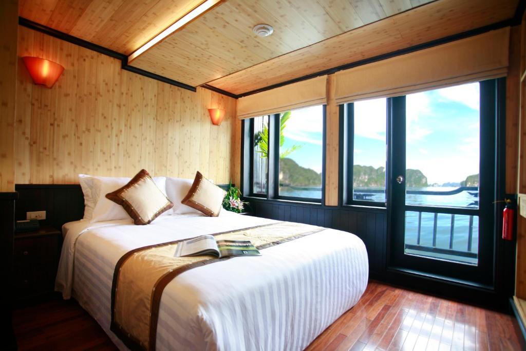 Syrena Cruises Hotell Ha Long Rum bild